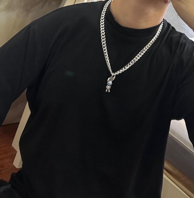 LV Necklaces